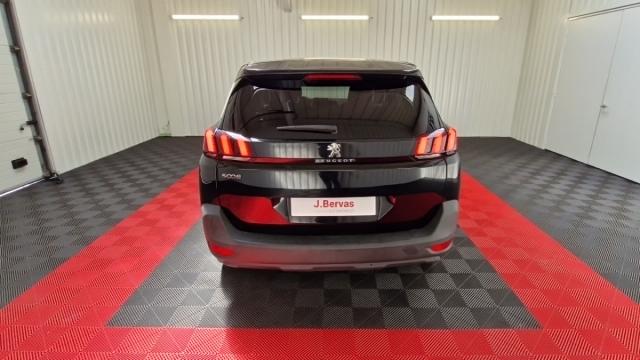 Peugeot 5008 image 3