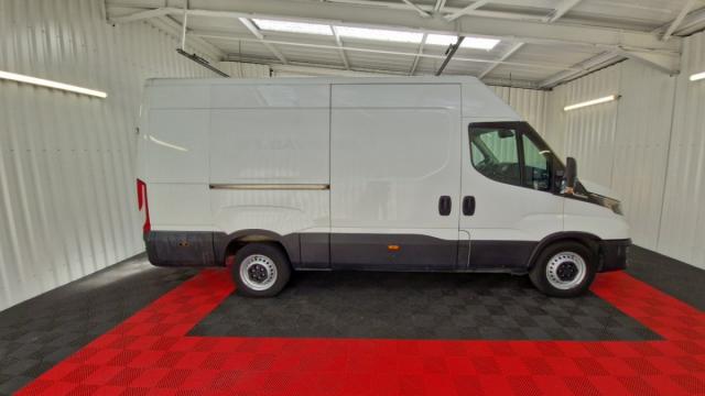 Iveco Daily image 1