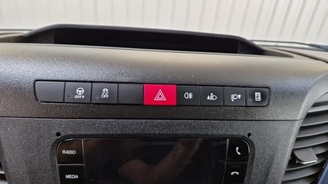 Iveco Daily image 6