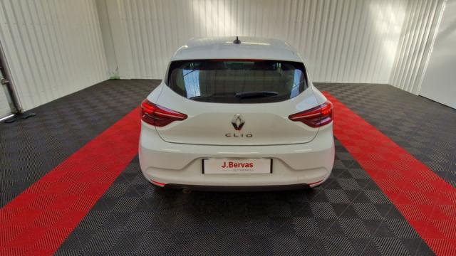 Renault Clio image 8