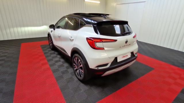 Renault Captur image 2