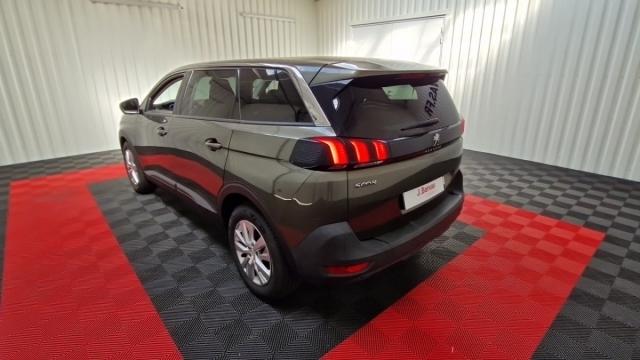 Peugeot 5008 image 7
