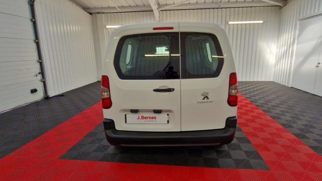 Peugeot Partner image 1