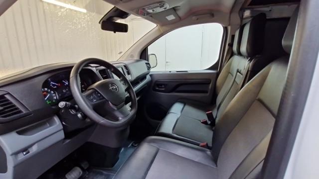 Opel Vivaro image 2
