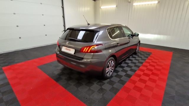 Peugeot 308 image 7