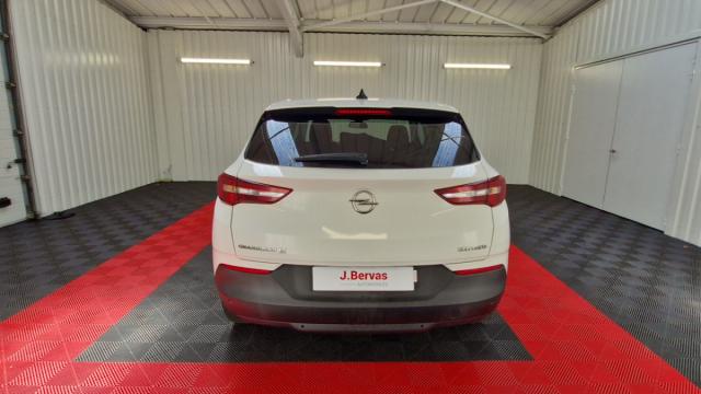 Opel Grandland X image 2