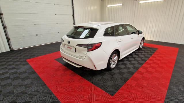 Toyota Corolla Touring Sports image 8