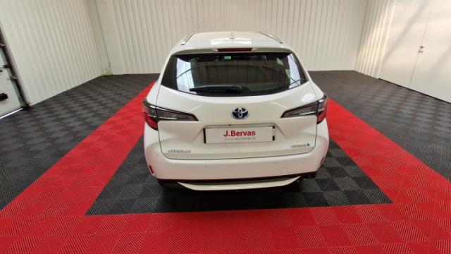Toyota Corolla Touring Sports image 9