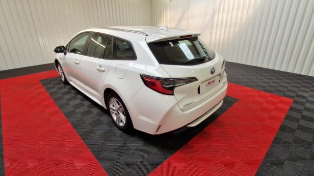 Toyota Corolla Touring Sports image 1