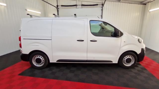 Peugeot Expert image 1