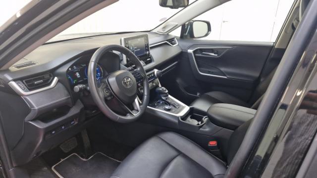 Toyota Rav4 image 3