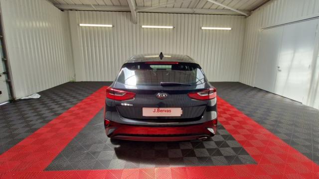 Kia Ceed image 3