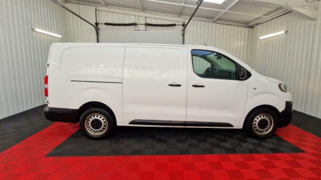 Peugeot Expert image 3