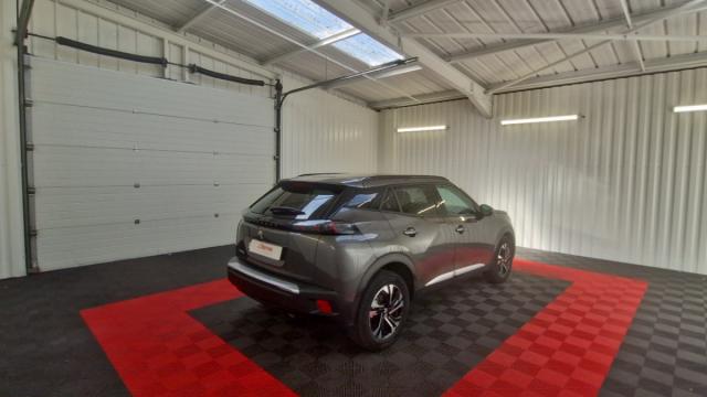 Peugeot 2008 image 4