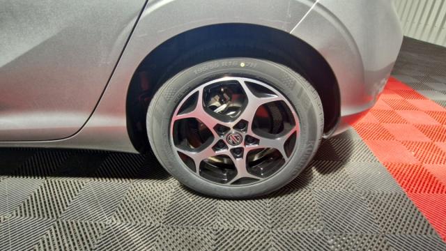 Mg Motor Mg3 image 3