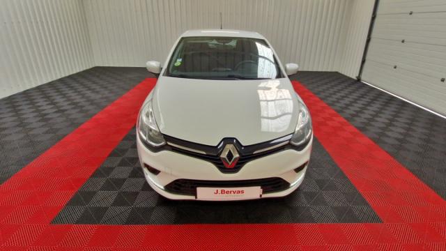 Renault Clio image 9