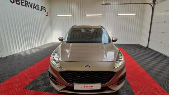Ford Kuga image 8