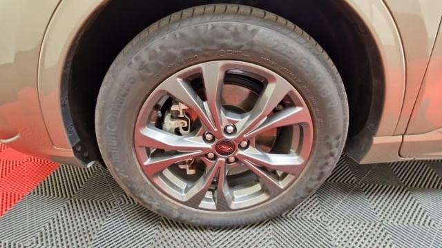 Ford Kuga image 9