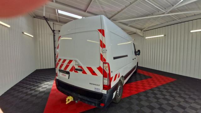 Renault Master image 2