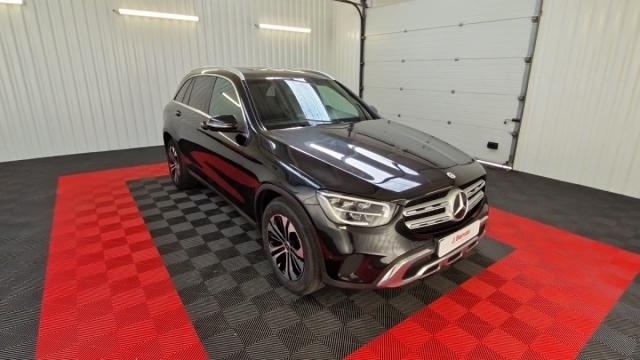 Mercedes Benz Glc image 4