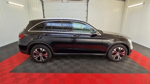 Mercedes Benz Glc image 2