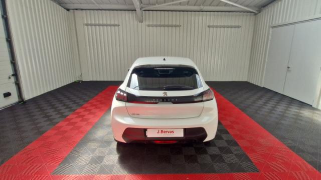 Peugeot 208 image 2