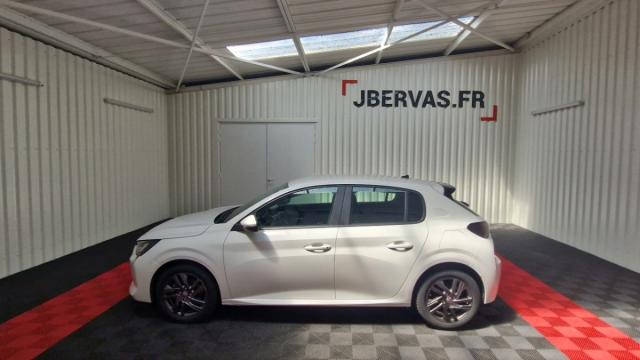 Peugeot 208 image 8