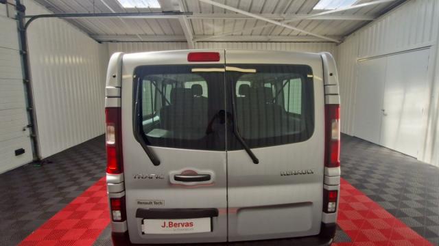 Renault Trafic image 1