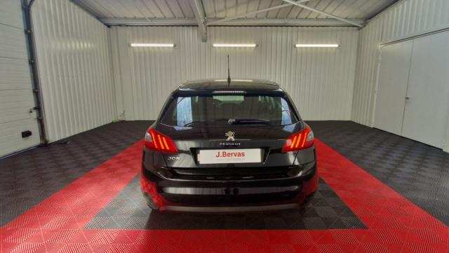 Peugeot 308 image 9