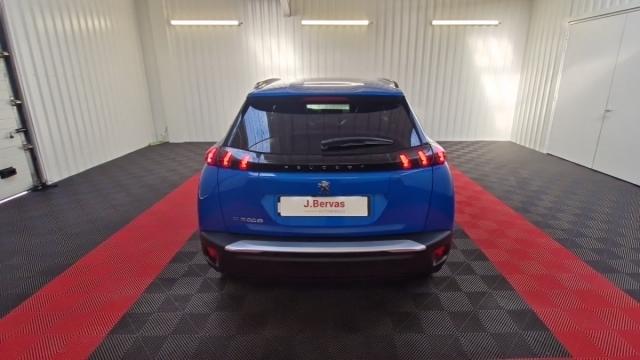 Peugeot 2008 image 2