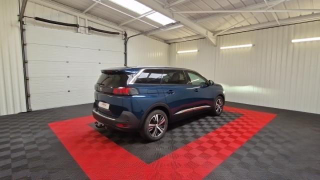 Peugeot 5008 image 8