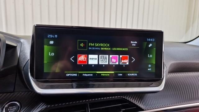 Peugeot 2008 image 4