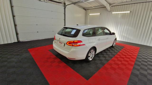 Peugeot 308 Sw image 1