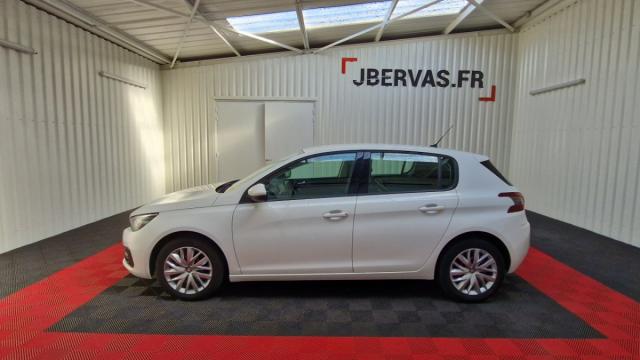 Peugeot 308 image 1