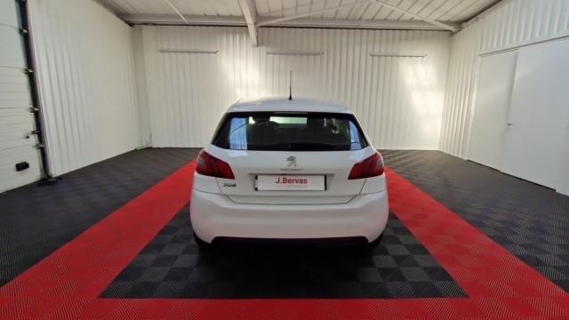 Peugeot 308 image 7