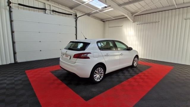 Peugeot 308 image 5