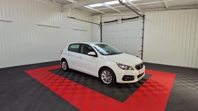 Peugeot 308 image 8