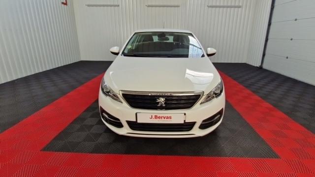 Peugeot 308 image 2