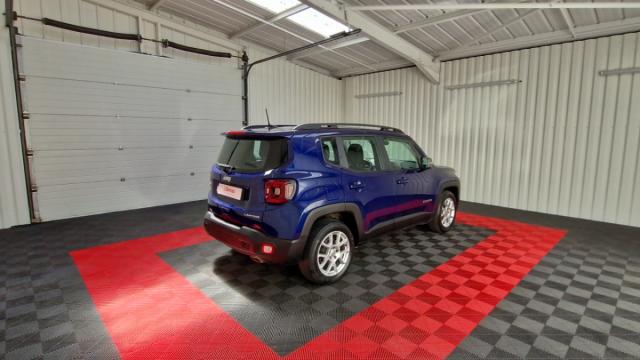 Jeep Renegade image 2