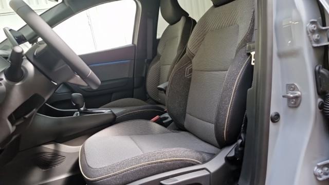 Renault Captur image 8