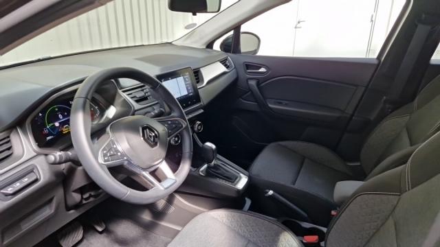 Renault Captur image 1