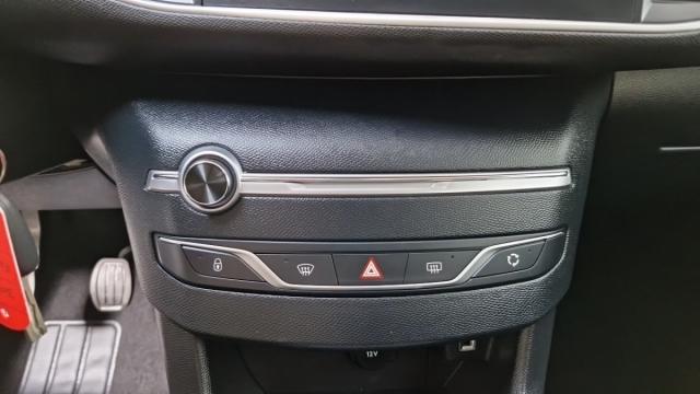 Peugeot 308 Sw image 2