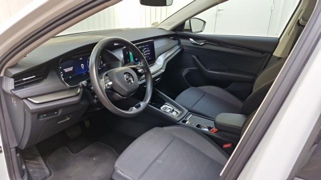 Skoda Octavia image 6