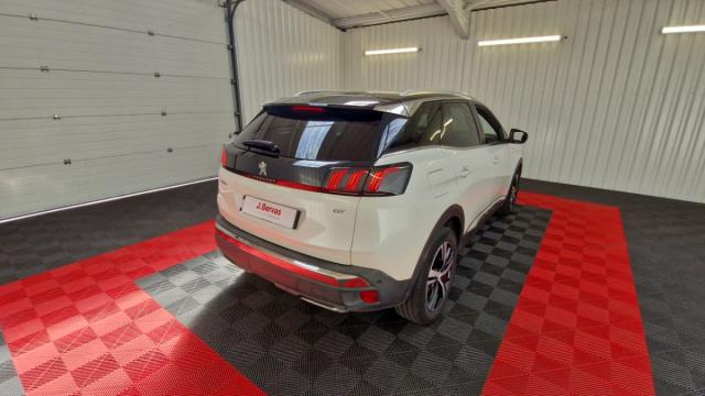 Peugeot 3008 image 2