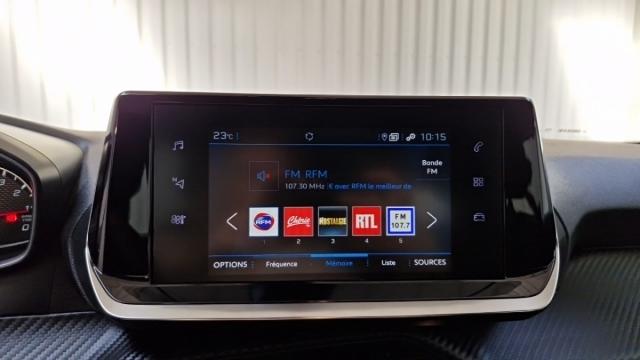 Peugeot 2008 image 6