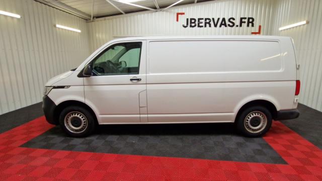 Volkswagen Transporter image 9