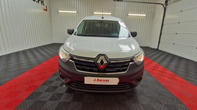 Renault Express Van image 8