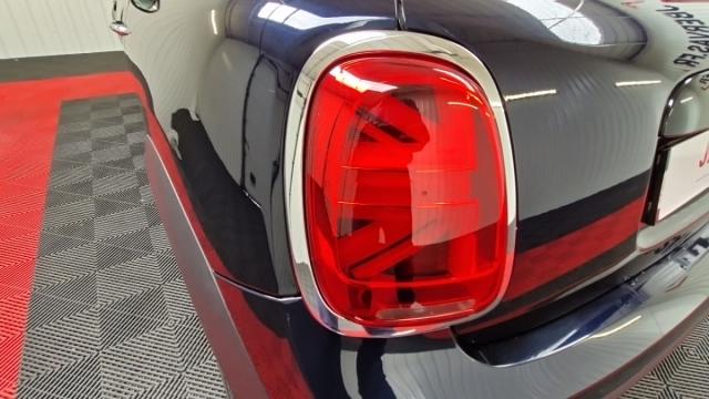 Mini Cabrio image 1