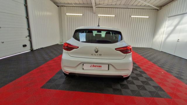 Renault Clio image 9