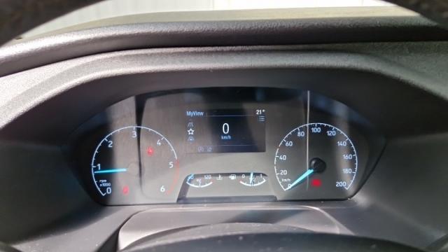 Ford Transit image 6